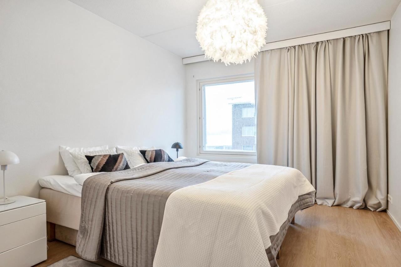Apartment Sleepwell Sukkula With Private Sauna And Parking トゥルク エクステリア 写真